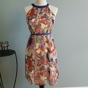 Colorful sleveless dress